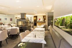 Hôtel-Restaurant LA RÉSIDENCE