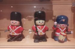 Musée du jouet vintage - soldats mécaniques
