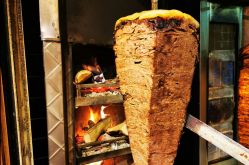 Snack Lara Kebab