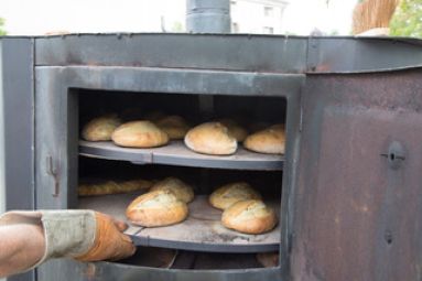 UN PAIN DE COTE