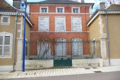 Mairie Gondrecourt