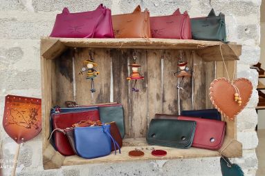 Red Cuir