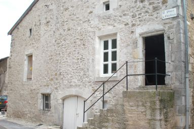 LOGES DE BLENOD LES TOUL